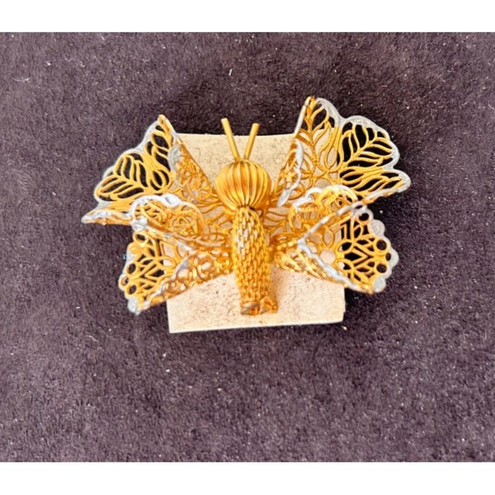 NOS Vintage Two Tone Filigree Butterfly Brooch Original Card 1.75" Trembler Pin